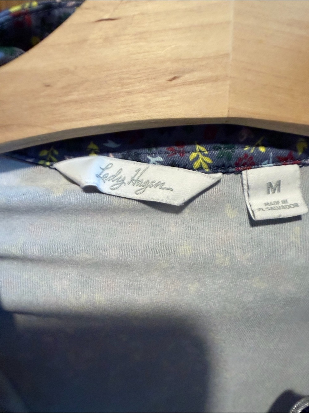 Lady Hagen Navy Floral Quarter-Zip Pullover Size Medium - Picture 6 of 7